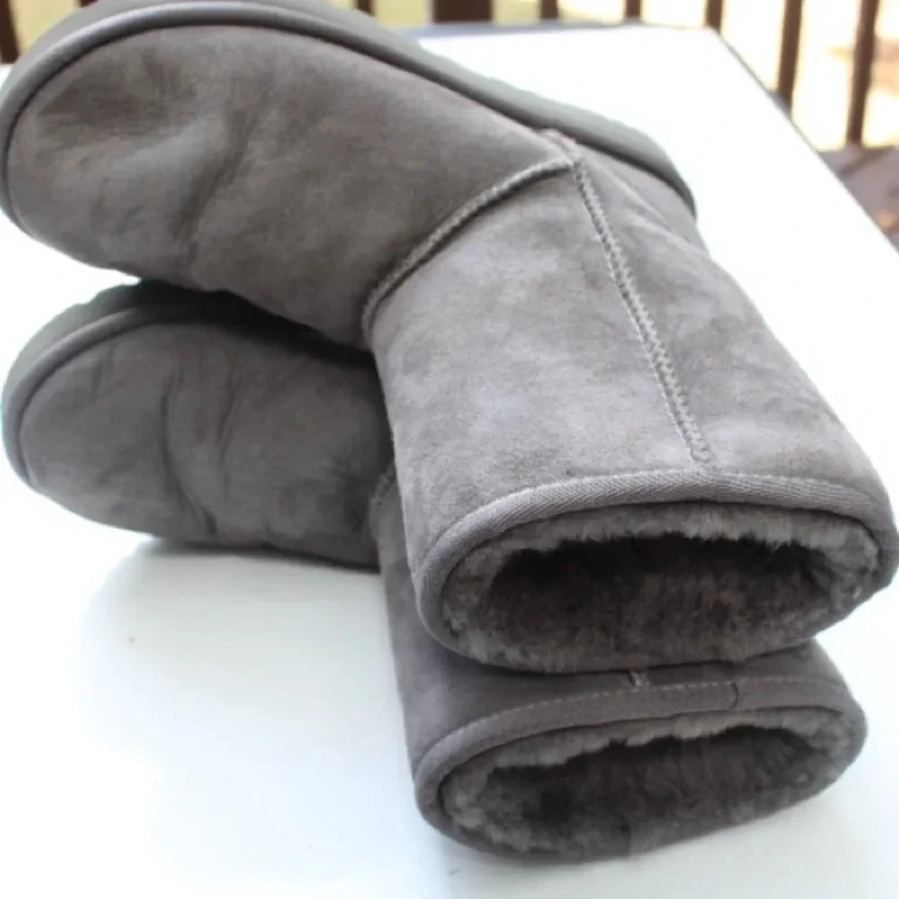 NWOT UGG classic tall boots